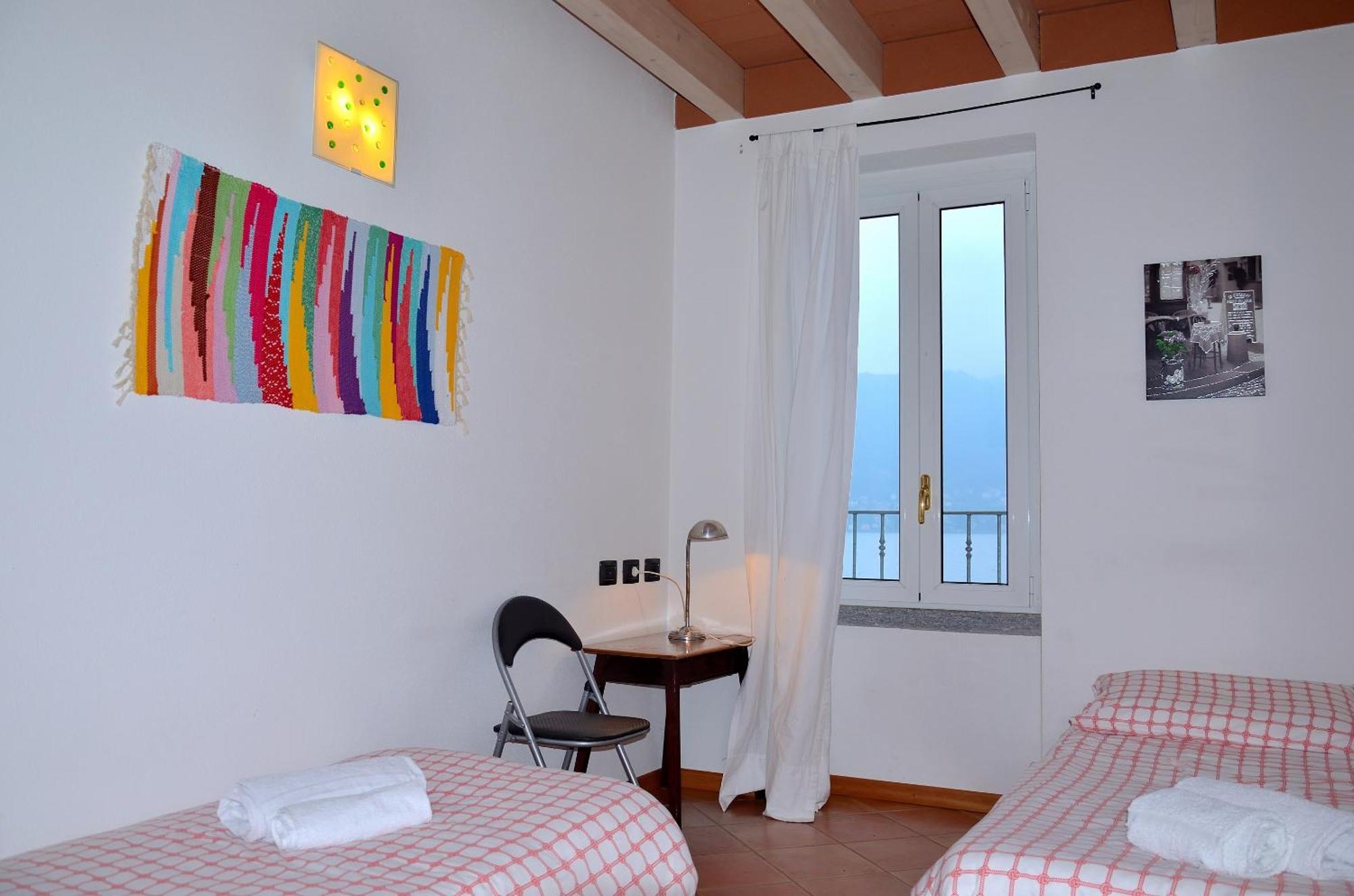 White Garden - Apartment With Access To The Lake Льєрна Екстер'єр фото